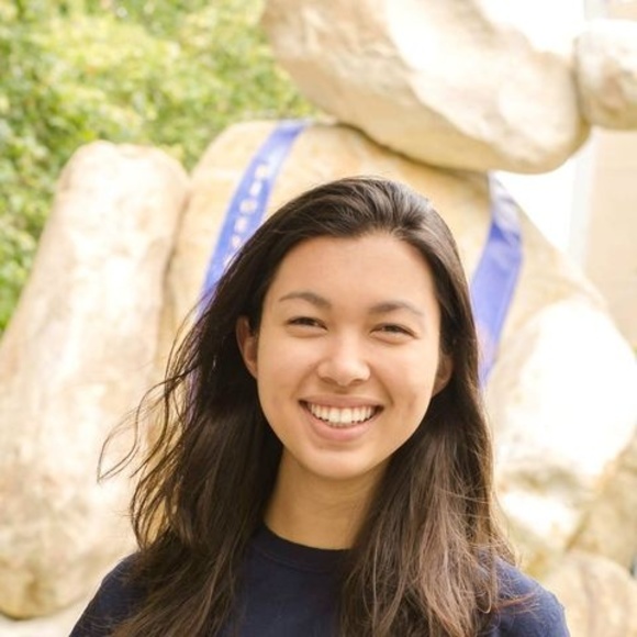 Meet your Posher, Alexandra - Picture 1 of 1